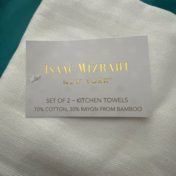 Isaac Mizrahi Viral 2024 Halloween Towels - Picture 3 of 3